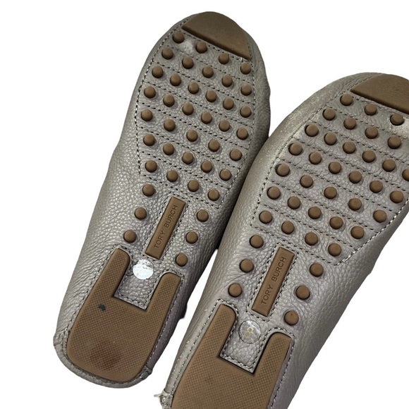 Tory Burch French Gray Everly Driver Tumbled Leather - Picture 4 of 4